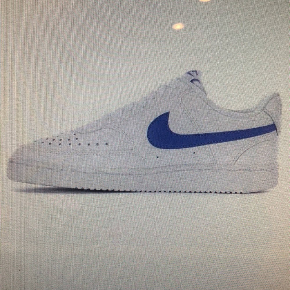 Nike shoes size 6.5